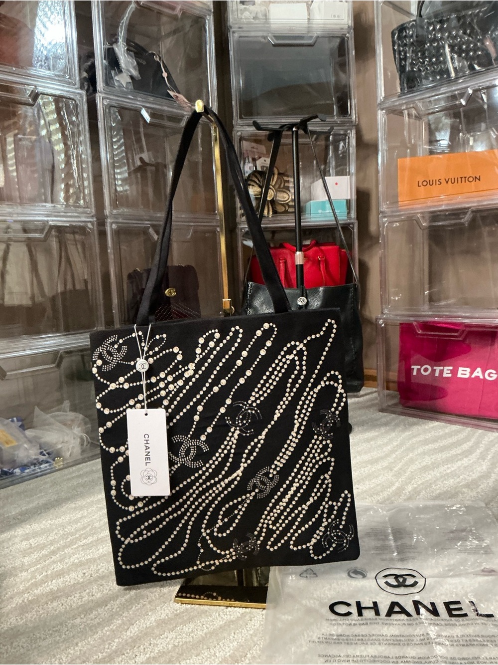 Chanel Beauty GWP Black Graphic Pearl CC Canvas Tote Bag NWT with Dust Bag